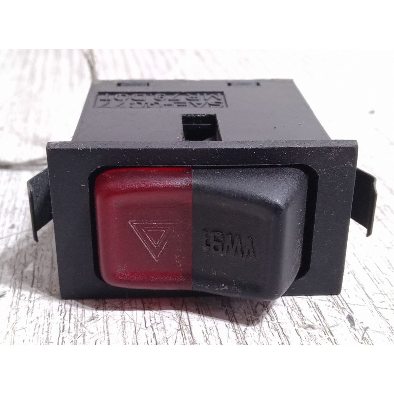 Recambio de warning para volkswagen polo ii (86c, 80) 1.0 referencia OEM IAM   