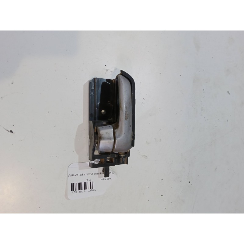 Recambio de maneta interior puerta delantera izquierda para suzuki swift iii (mz, ez) 1.3 (rs 413) referencia OEM IAM   