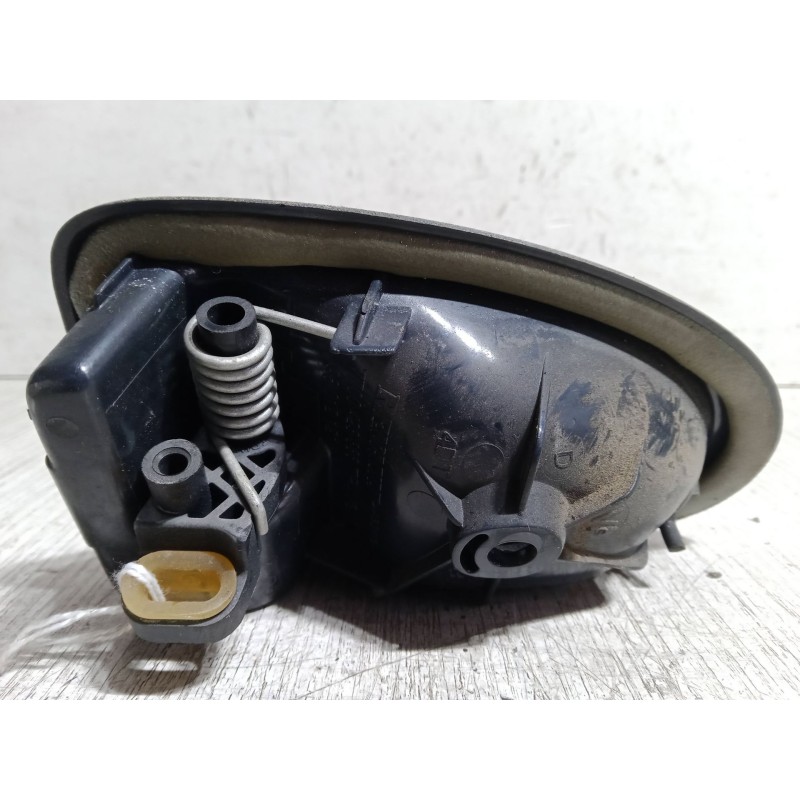 Recambio de maneta interior puerta trasera derecha para renault clio ii (bb_, cb_) 1.2 (bb0a, bb0f, bb10, bb1k, bb28, bb2d, bb2h