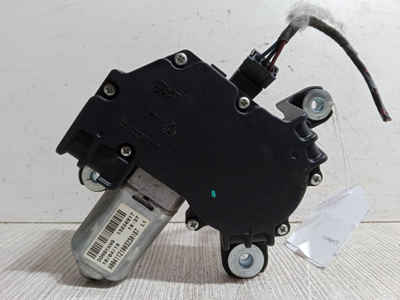 Recambio de motor limpia trasero para opel astra j (p10) 1.7 cdti (68) referencia OEM IAM   