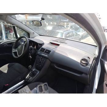 OPEL MERIVA B Monospace (S10) de desguace