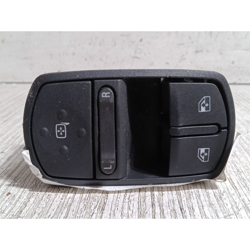 Recambio de mando elevalunas delantero izquierdo para opel corsa d furgoneta/hatchback (s07) 1.2 (l08) referencia OEM IAM   