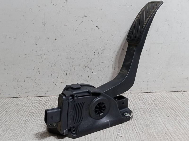 Recambio de pedal acelerador para ford ka+ iii (uk, fk) 1.2 ti-vct referencia OEM IAM E3B19F836A3A  
