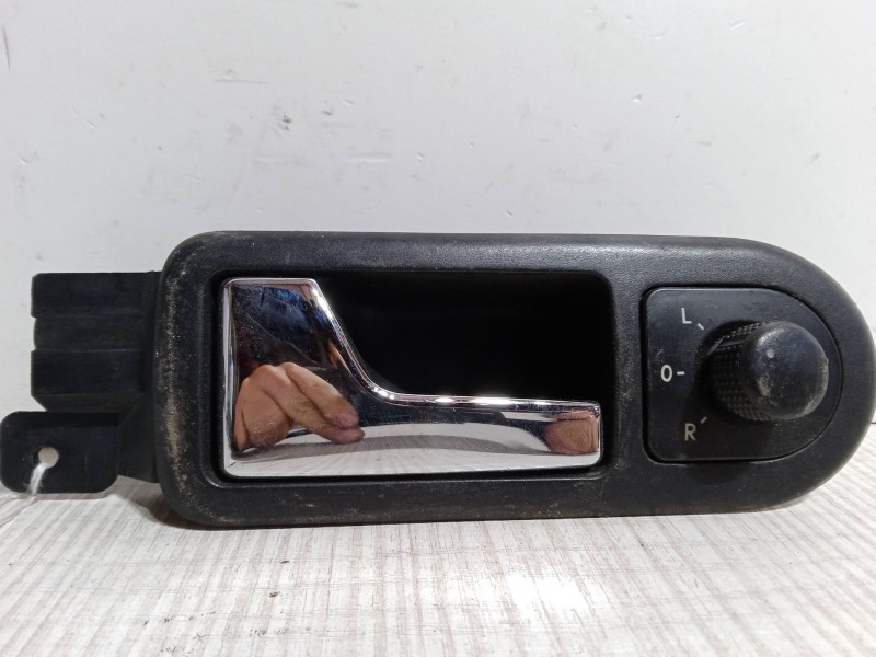 Recambio de maneta interior puerta delantera izquierda para volkswagen golf iv (1j1) 2.0 referencia OEM IAM   