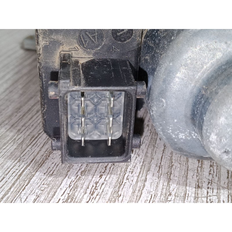 Recambio de elevalunas electrico delantero izquierdo para opel meriva a monospace (x03) 1.7 cdti (e75) referencia OEM IAM    Recambio de elevalunas electrico delantero izquierdo para opel meriva a monospace (x03) 1.7 cdti (e75) referencia OEM IAM