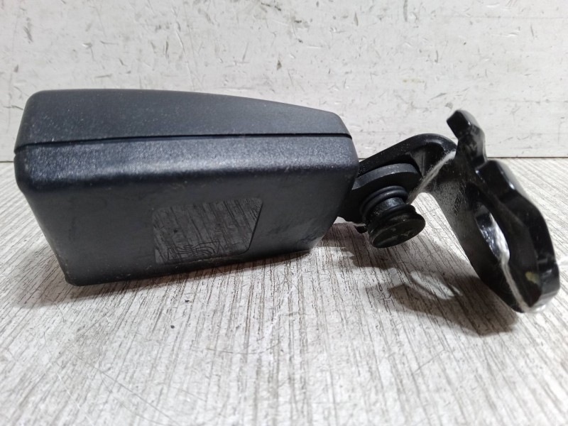 Recambio de anclaje cinturon trasero izquierdo para opel corsa d furgoneta/hatchback (s07) 1.2 (l08) referencia OEM IAM   