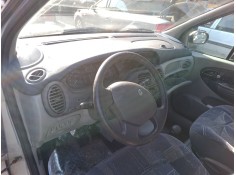 renault scénic i monospace (ja0/1_, fa0_) del año 2000 2