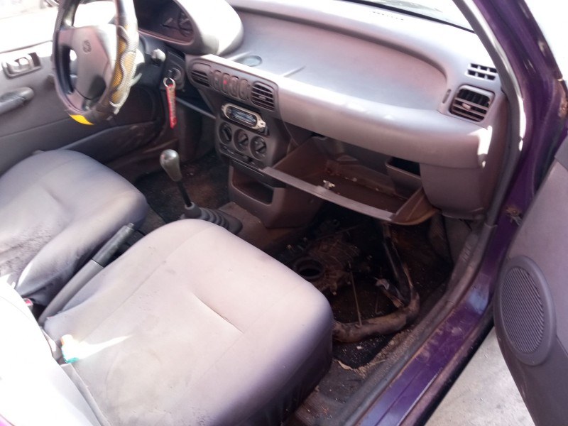 nissan micra ii (k11) del año 1996