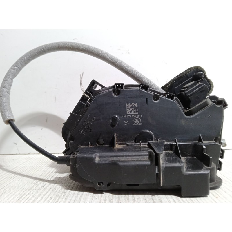 Recambio de cerradura puerta trasera izquierda para seat ibiza v (kj1, kjg) 1.6 tdi referencia OEM IAM   