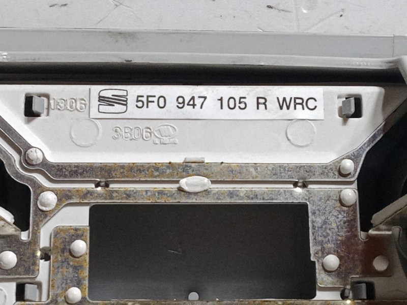 Recambio de luz interior delantera para seat leon st (5f8) 2.0 tdi referencia OEM IAM   