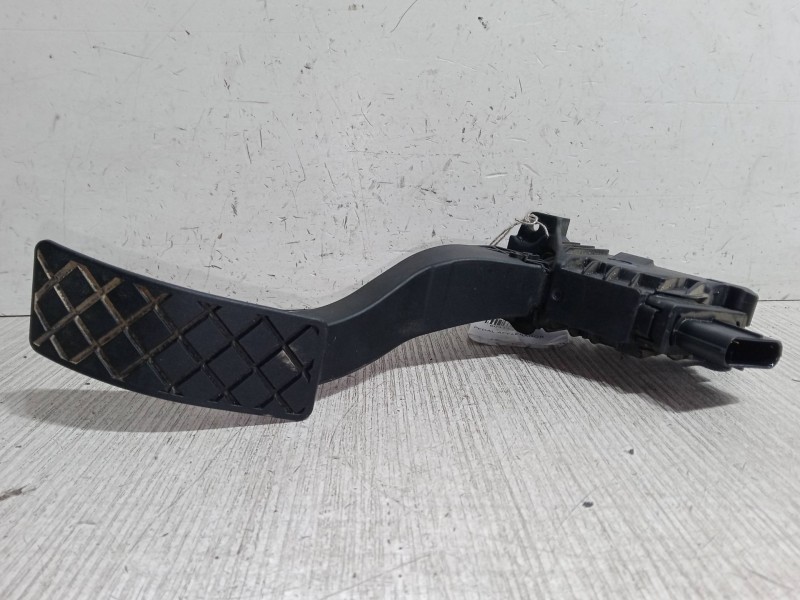 Recambio de pedal acelerador para seat leon st (5f8) 2.0 tdi referencia OEM IAM 5Q1721503F  