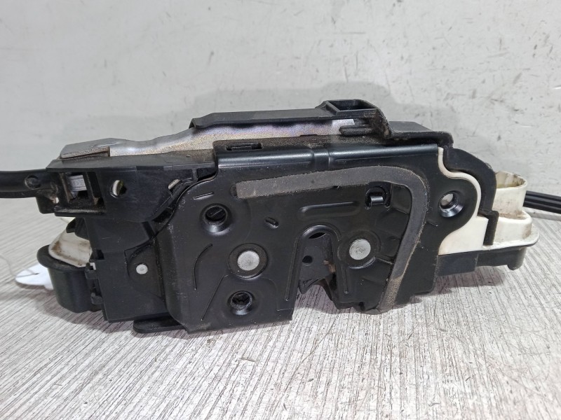 Recambio de cerradura puerta delantera izquierda para seat leon st (5f8) 2.0 tdi referencia OEM IAM 15A5K1837015E  