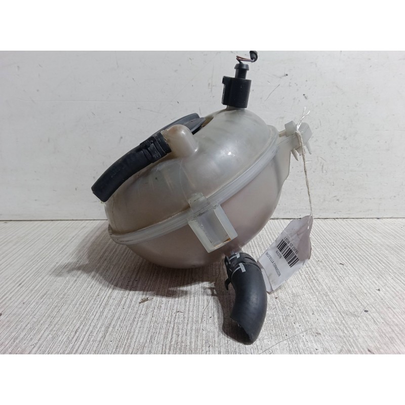 Recambio de botella expansion para seat leon st (5f8) 2.0 tdi referencia OEM IAM 5Q0121407A  