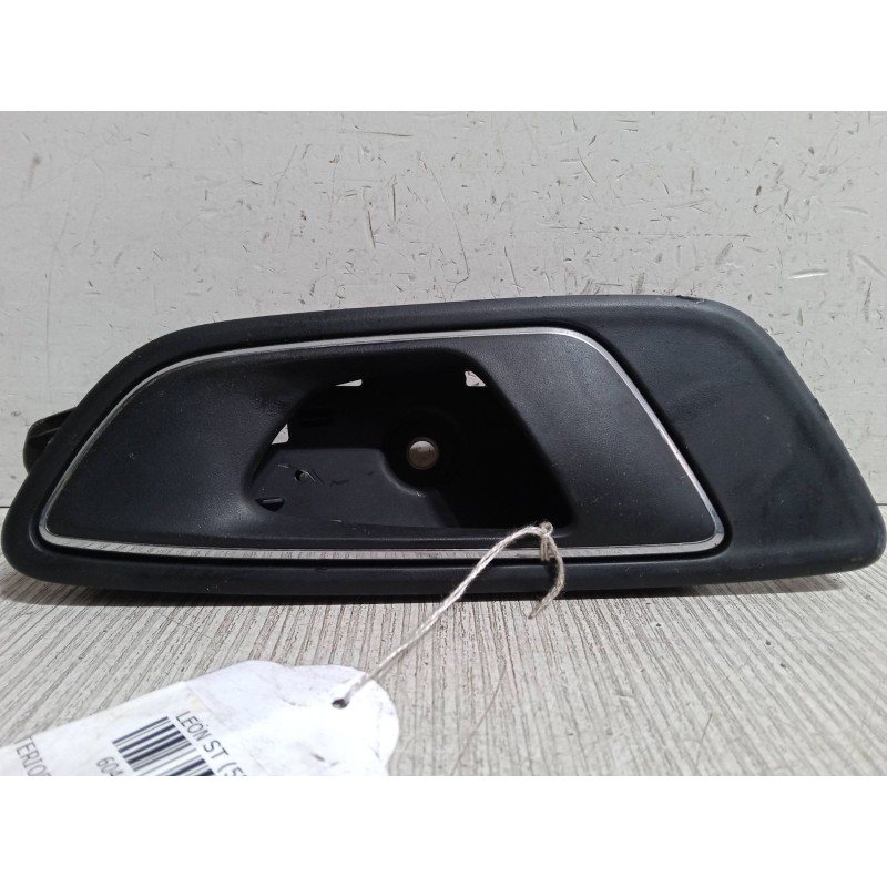 Recambio de maneta interior puerta delantera derecha para seat leon st (5f8) 2.0 tdi referencia OEM IAM   