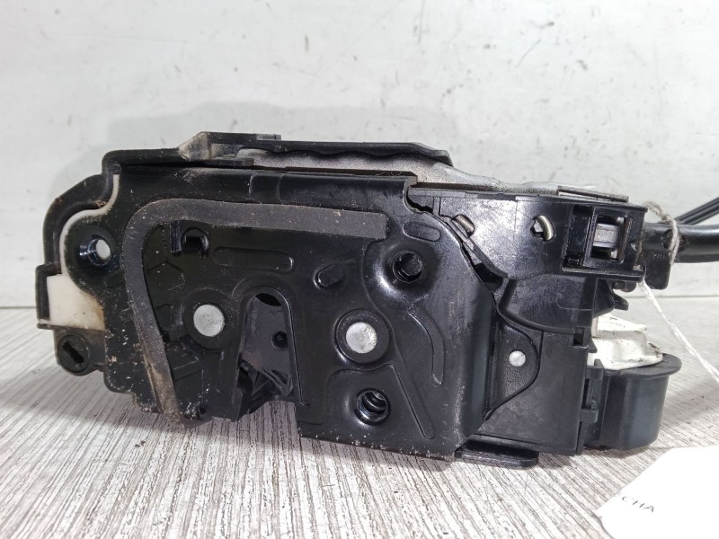 Recambio de cerradura puerta delantera derecha para seat leon st (5f8) 2.0 tdi referencia OEM IAM 16A5K1837016E  