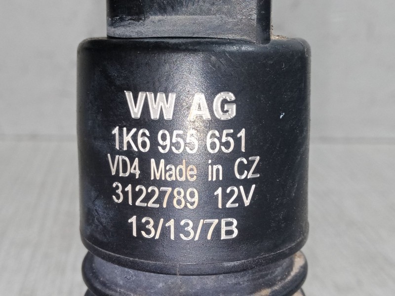 Recambio de bomba limpiaparabrisas para seat leon st (5f8) 2.0 tdi referencia OEM IAM 1K6955651  