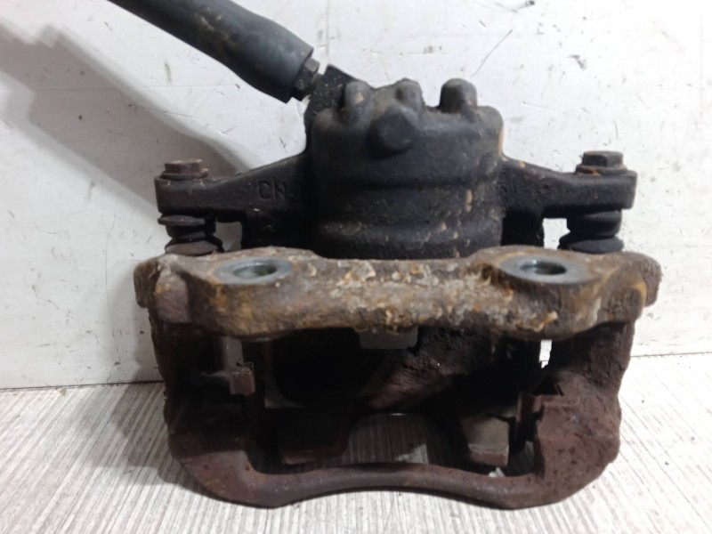 Recambio de pinza freno delantera izquierda para peugeot 307 cc (3b) 2.0 16v referencia OEM IAM   