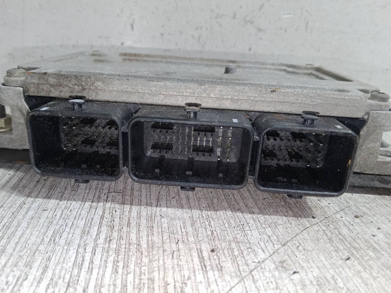 Recambio de centralita motor uce para peugeot 307 cc (3b) 2.0 16v referencia OEM IAM 9651626280  