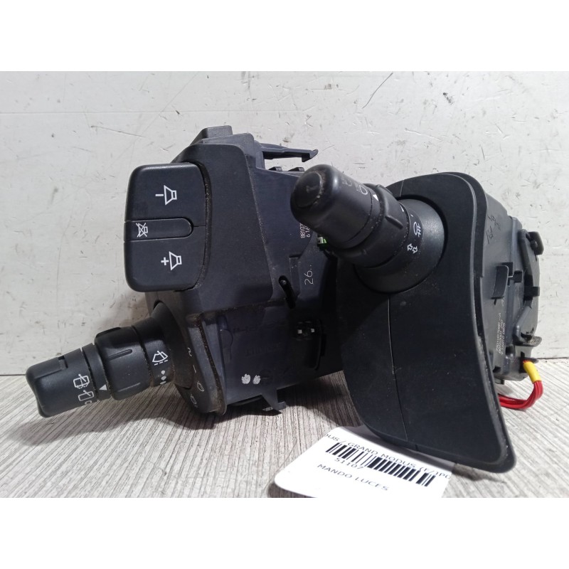 Recambio de mando luces para renault modus / grand modus (f/jp0_) 1.4 (jp01, jp0j) referencia OEM IAM 7701057088A  