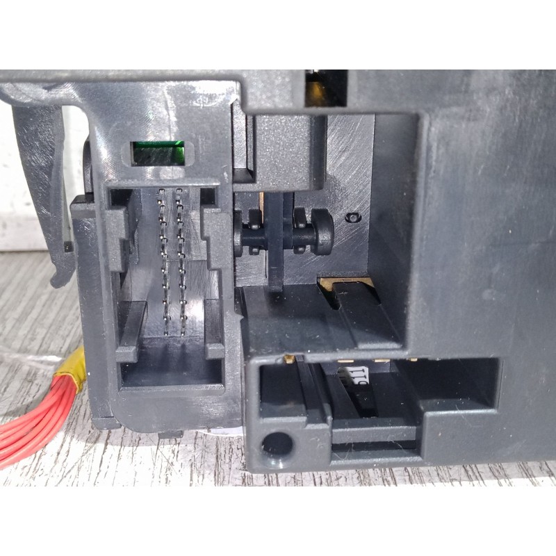 Recambio de mando luces para renault modus / grand modus (f/jp0_) 1.4 (jp01, jp0j) referencia OEM IAM 7701057088A  