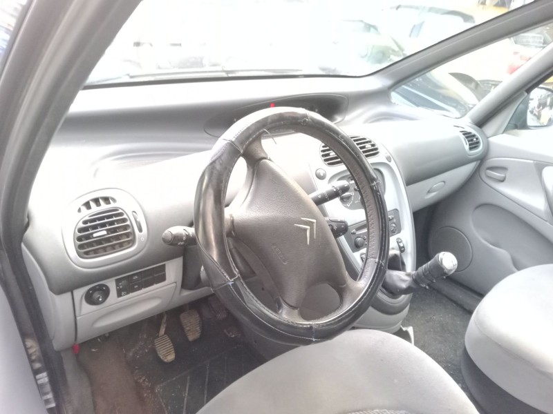 citroën xsara picasso (n68) del año 2010