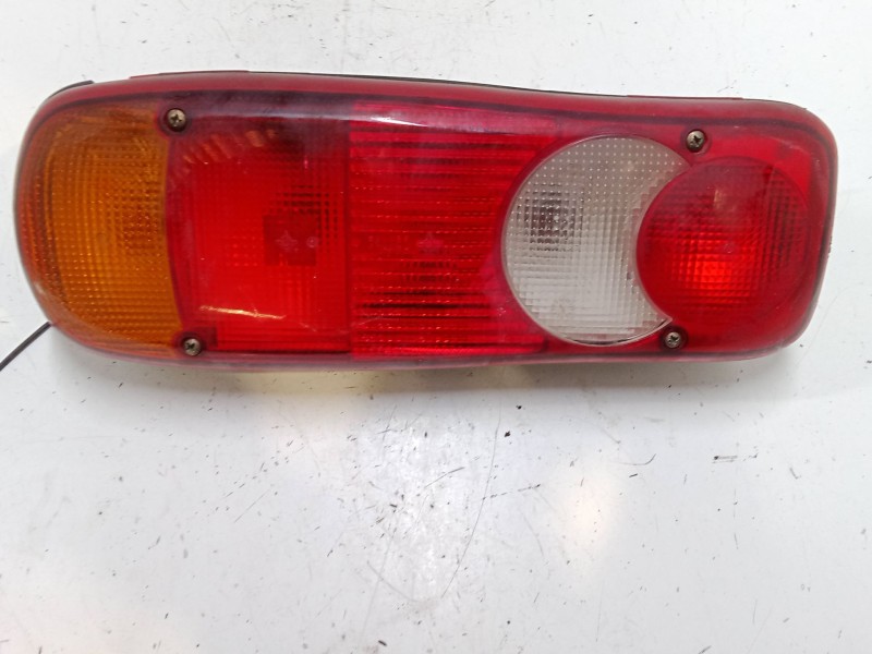 Recambio de piloto trasero izquierdo para nissan atleon tk35/1 referencia OEM IAM   