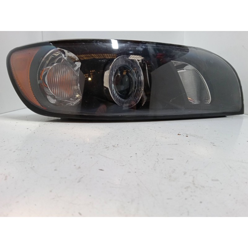 Recambio de faro derecho para volvo s40 ii (544) 1.6 d referencia OEM IAM   