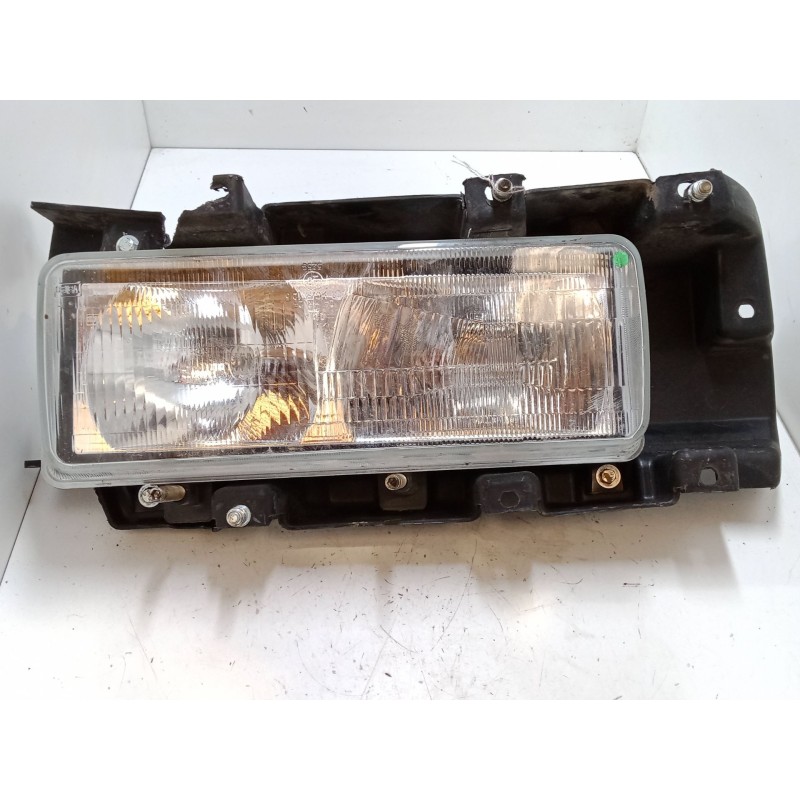 Recambio de faro derecho para nissan atleon tk35/1 referencia OEM IAM   