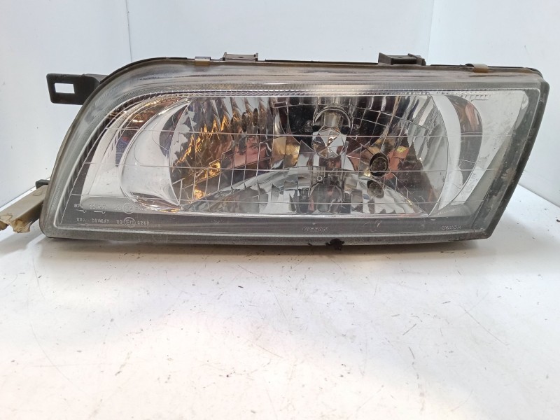 Recambio de faro izquierdo para nissan almera i hatchback (n15) 1.4 referencia OEM IAM   