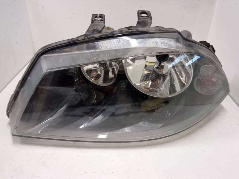 FARO IZQUIERDO 6L1941005M 