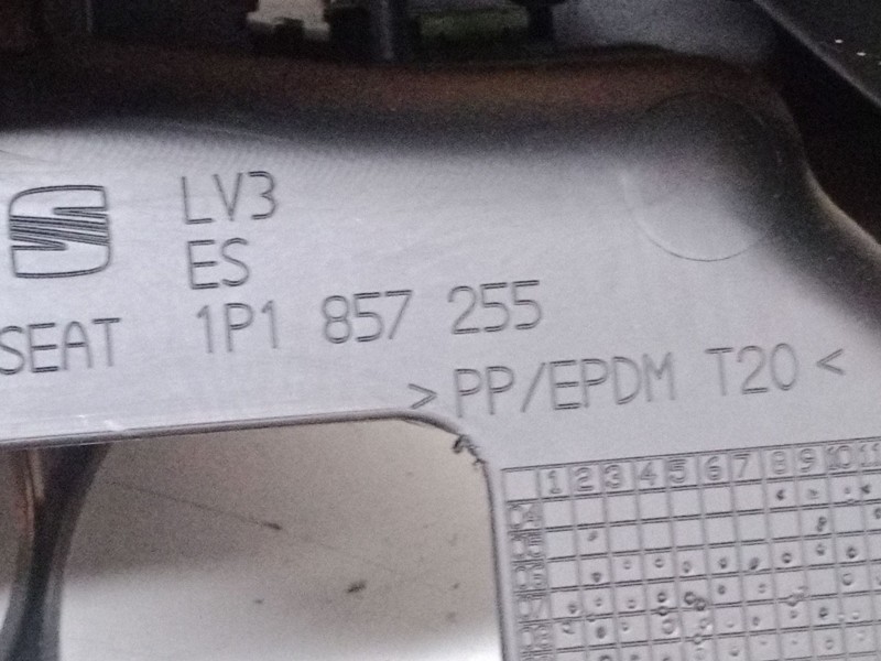 Recambio de salpicadero para seat leon (1p1) 1.4 tsi referencia OEM IAM   