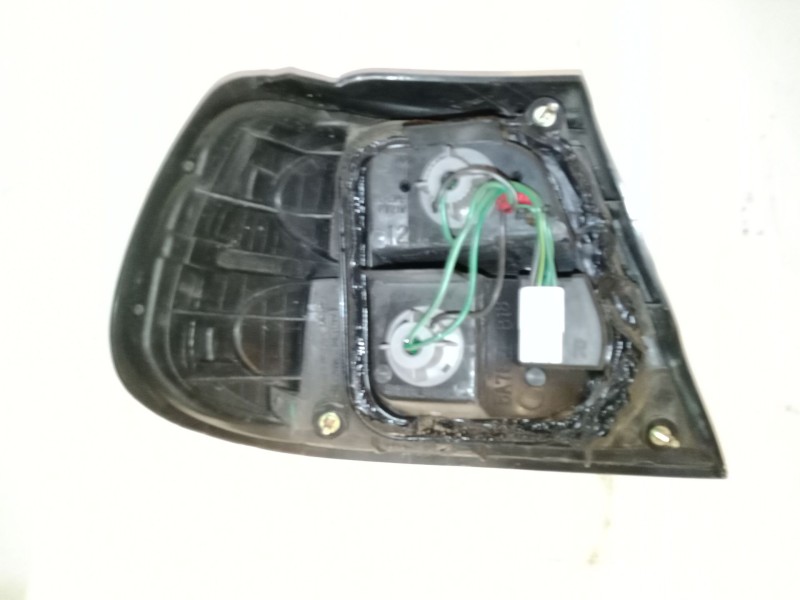 Recambio de piloto trasero derecho para nissan almera i hatchback (n15) 1.4 referencia OEM IAM   