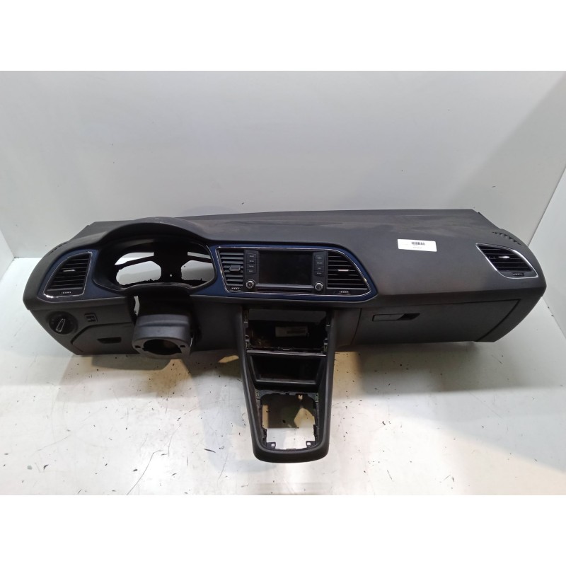 Recambio de salpicadero para seat leon (5f1) 1.4 tsi referencia OEM IAM 5F1657255B  