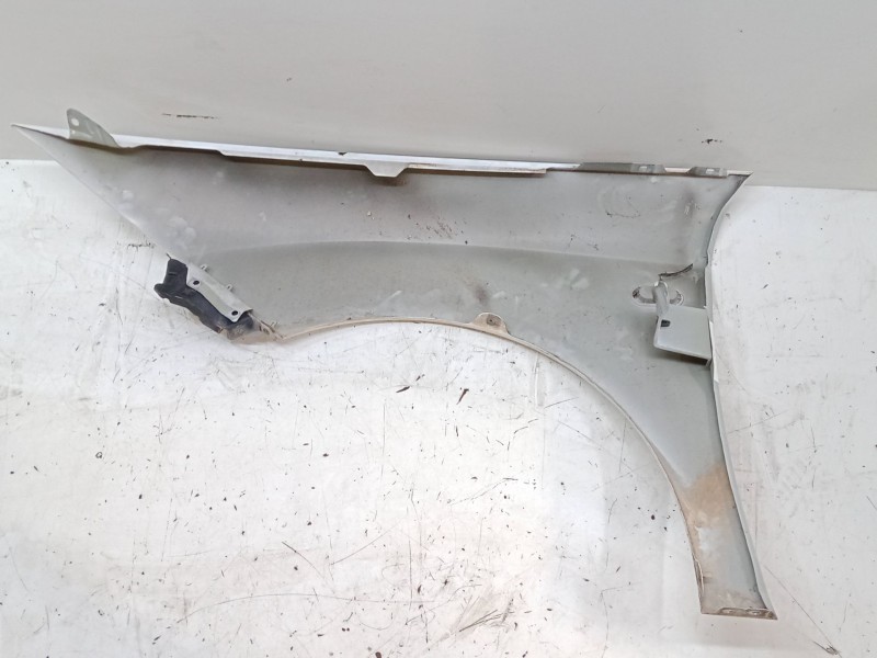Recambio de aleta delantera derecha para seat leon (1p1) 1.4 tsi referencia OEM IAM   