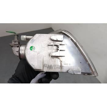 INTERMITENTE DELANTERO IZQUIERDO 