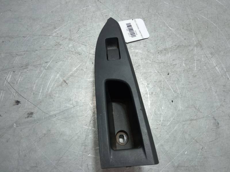 MANDO ELEVALUNAS TRASERO IZQUIERDO D65166370 