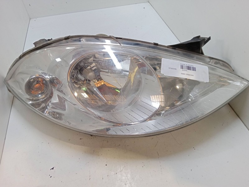 Recambio de faro derecho para mercedes-benz clase a (w169) a 170 (169.032, 169.332) referencia OEM IAM A1698200261  