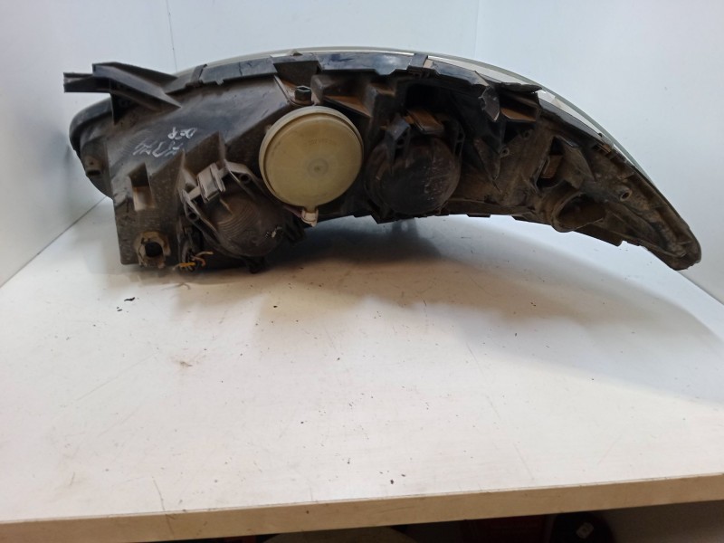 Recambio de faro derecho para mercedes-benz clase a (w169) a 170 (169.032, 169.332) referencia OEM IAM A1698200261  