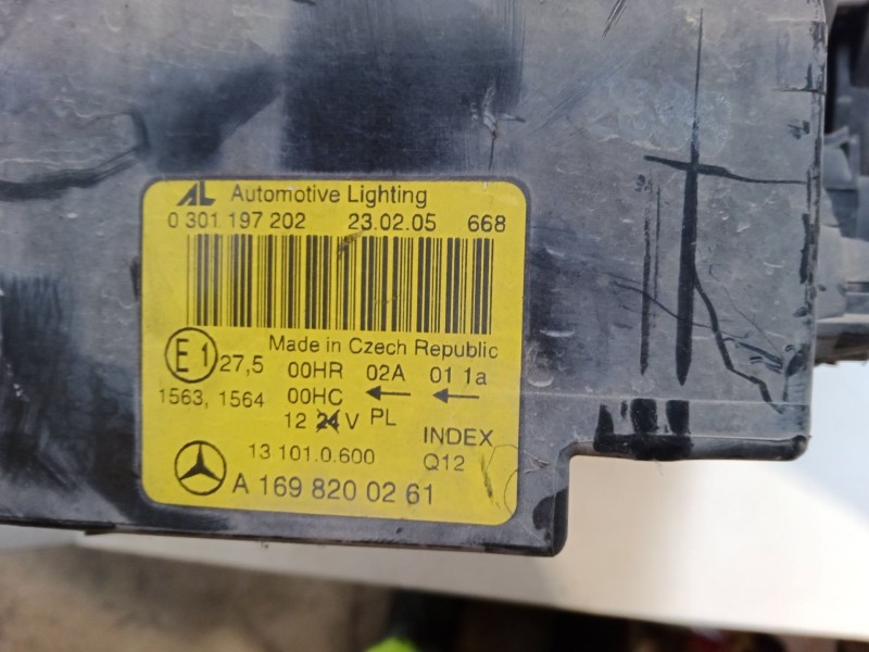 Recambio de faro derecho para mercedes-benz clase a (w169) a 170 (169.032, 169.332) referencia OEM IAM A1698200261  