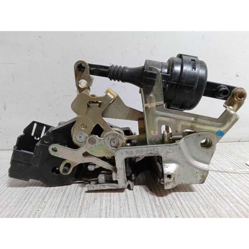 Recambio de cerradura puerta delantera izquierda para mercedes-benz clase e (w210) e 320 (210.055) referencia OEM IAM   