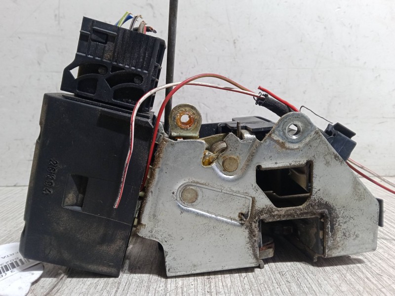 Recambio de cerradura puerta delantera izquierda para bmw 3 (e36) 316 i referencia OEM IAM   