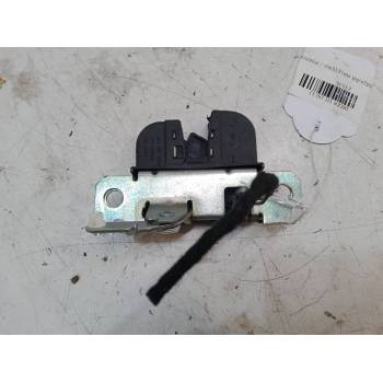 CERRADURA MALETERO / PORTON 
