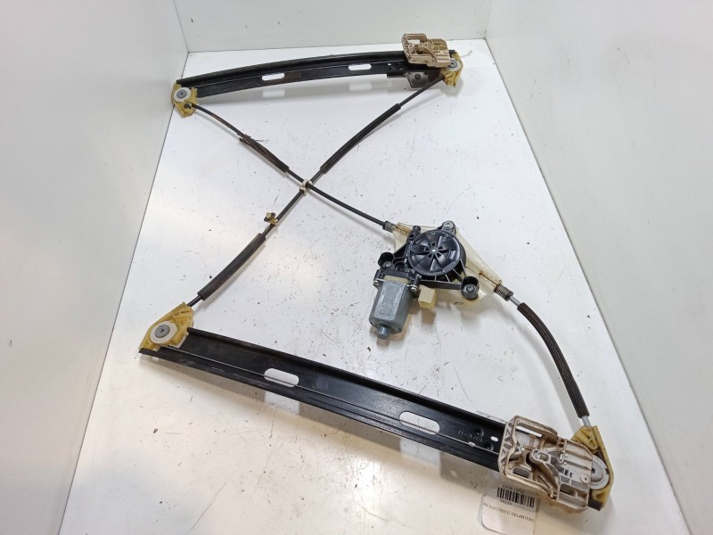 Recambio de elevalunas electrico delantero izquierdo para seat leon (5f1) 1.4 tsi referencia OEM IAM 0130822717  