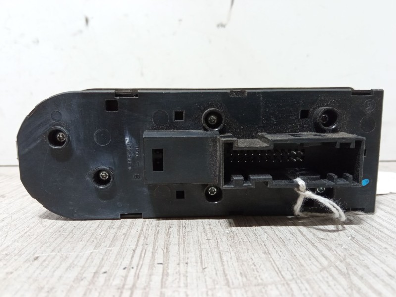 Recambio de mando elevalunas delantero izquierdo para opel astra h (a04) 1.6 (l48) referencia OEM IAM   