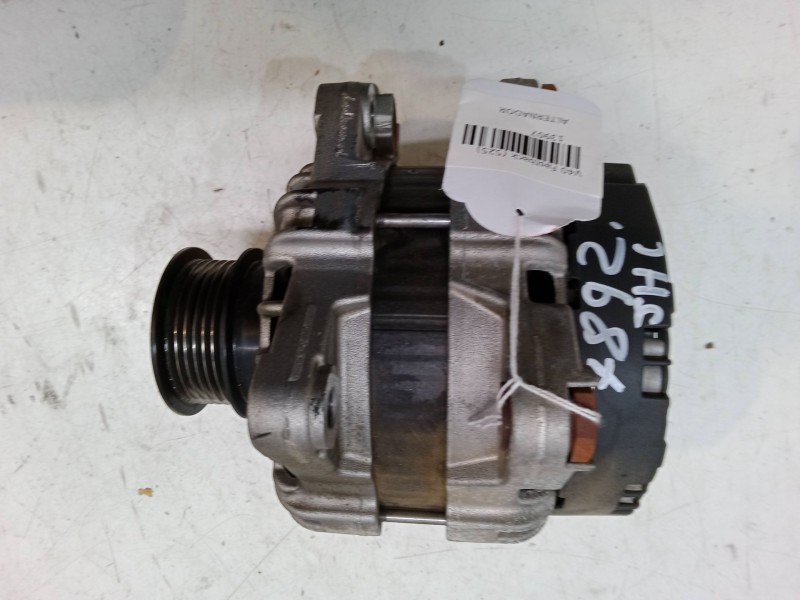 Recambio de alternador para volvo v40 hatchback (525) d2 referencia OEM IAM 31419101  0125711042