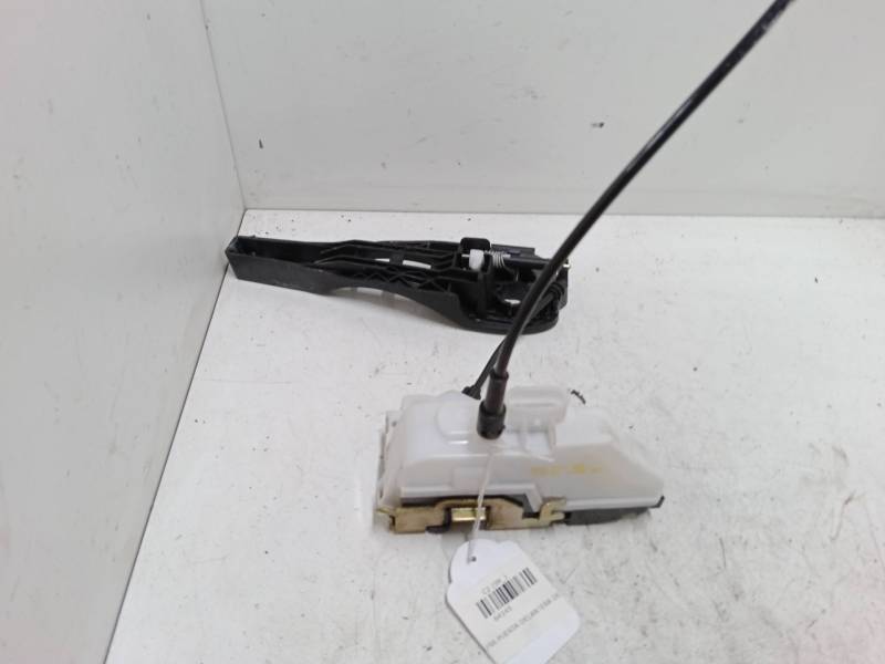 CERRADURA PUERTA DELANTERA DERECHA 