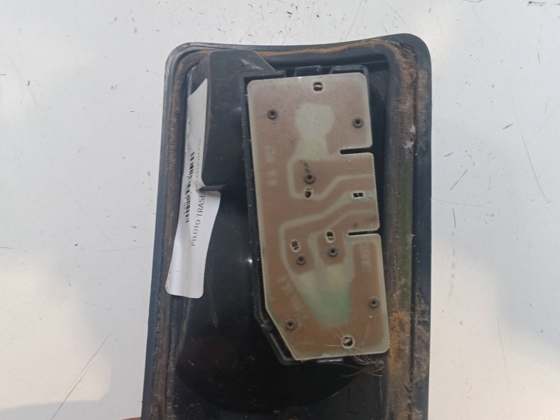 Recambio de piloto trasero izquierdo para fiat 126 (126_) 650 referencia OEM IAM   