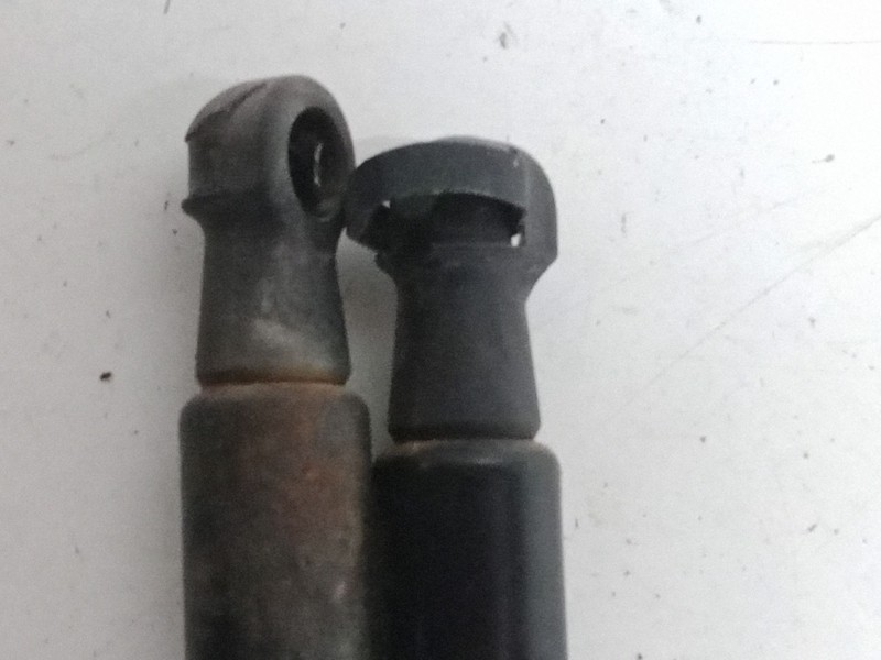 Recambio de amortiguadores malet/porton para ford ka (ru8) 1.2 referencia OEM IAM   