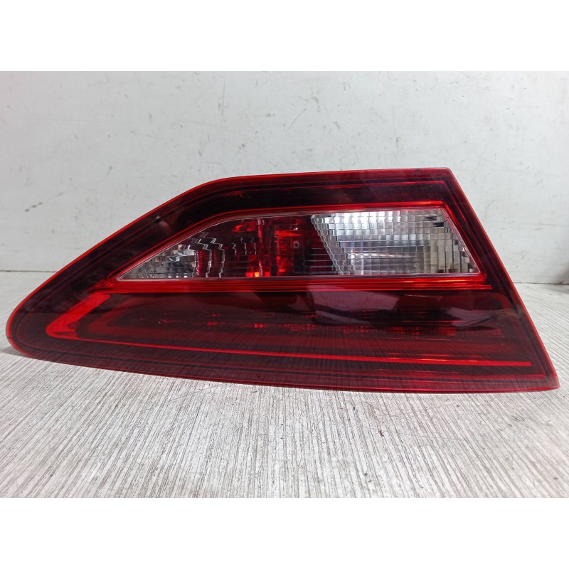 Recambio de piloto led trasero porton derecho para seat leon st (5f8) 2.0 tdi referencia OEM IAM   