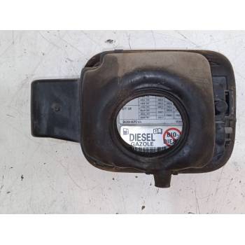 TAPA EXTERIOR COMBUSTIBLE 